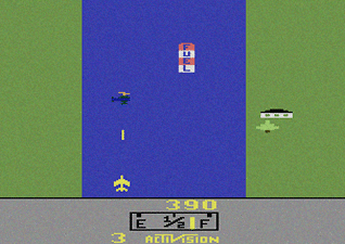 River Raid Atari 2600 gameplay screenshot